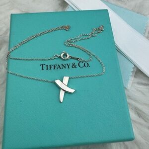 Tiffany & Co. Silver Medium X Graffiti Retired Necklace